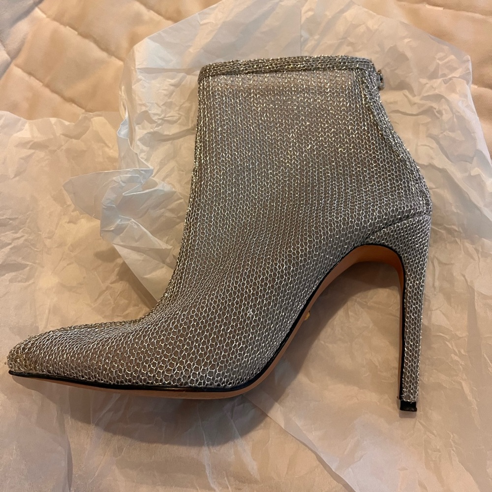 Raye silver booties - Picture 4 of 9